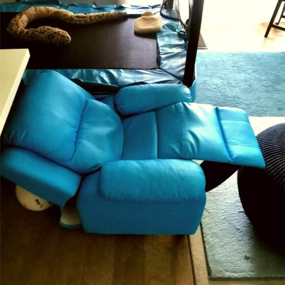 Kids' sofa - Picture 2 of 7